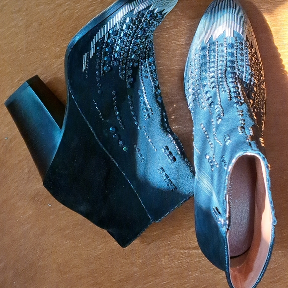 Donald j Pliner embellished boots - Picture 4 of 4